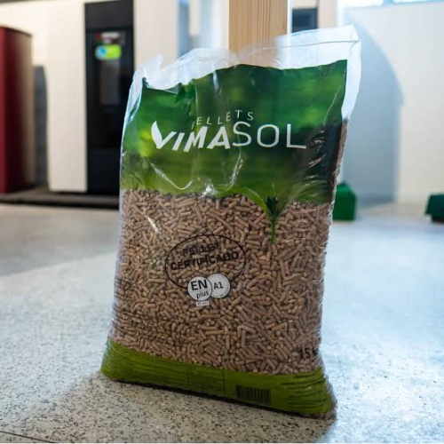 Pelety Vimasol 100% borovice – paleta 975 kg (65 × 15 kg)