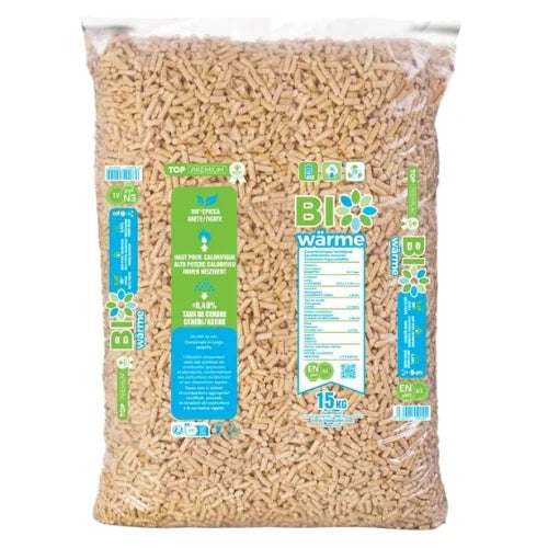 Pelety Bio Wärme z bílého smrku – paleta 990 kg (66 × 15 kg)